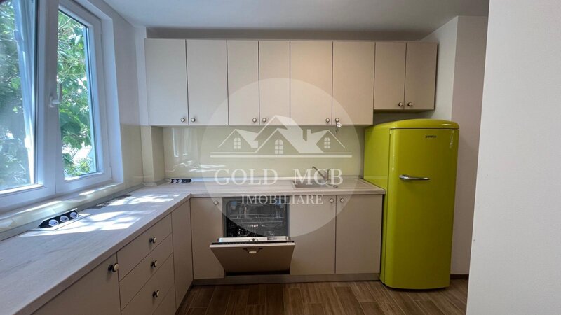Rahova, Teius, 4 camere