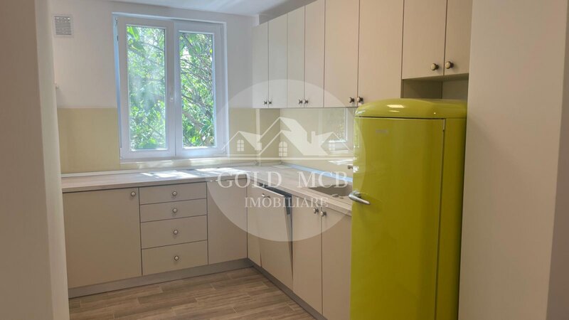 Rahova, Teius, 4 camere